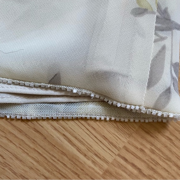 Beautiful 90's vintage skirt 👗 - Picture 5 of 9